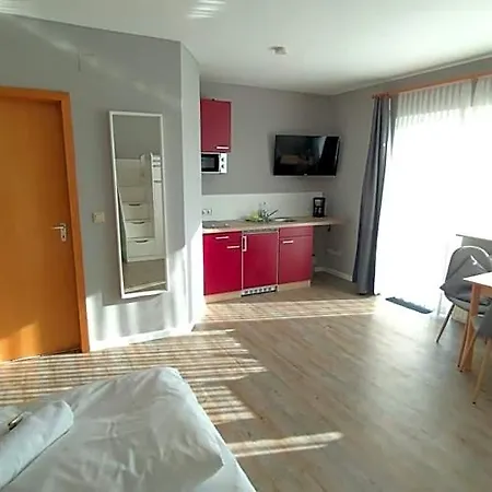 Hotel apartamentowy Boardinghouse By Team Schleifee - Mit Pantrykueche 3*